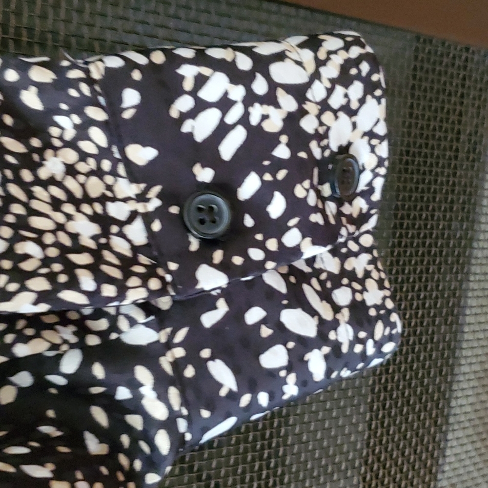 Nine West Patterned Button Down Blouse - image 5